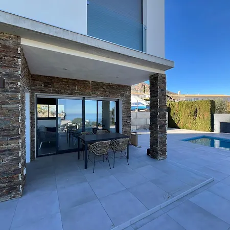 Vil•la Cala Prona Villa