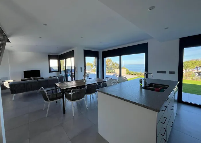 别墅 Vil•la Cala Prona